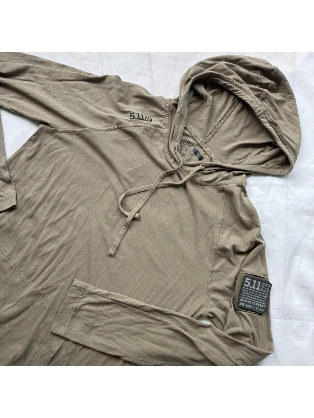 5.11 Tactical Hooded Shirt Men’s Medium Tan Pullover W/ Patch Lightweight Hoodie